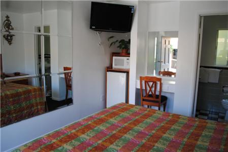 Rose Bowl Motel 10